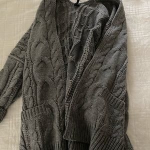 Cardigan sweater